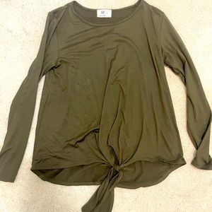 Tie front long sleeve tee